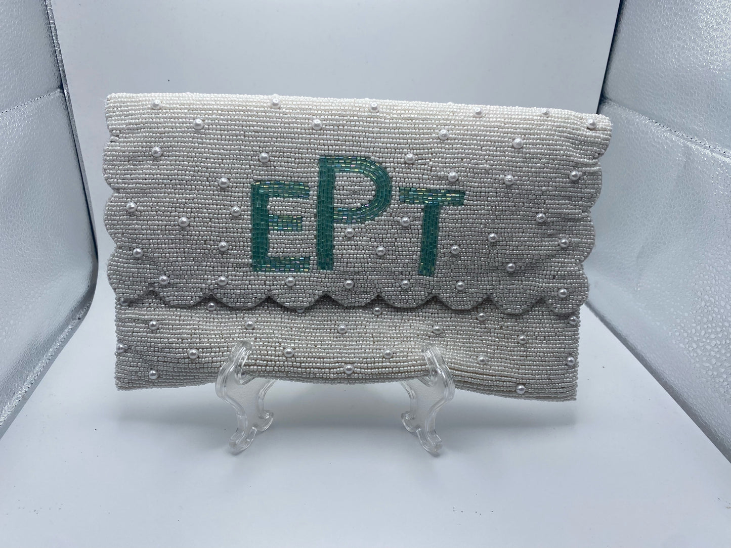 Scallop Pearl Beaded Clutch